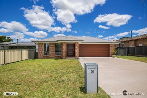 38 East St, Uralla, NSW 2358