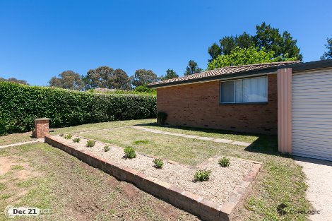 6 Forsyth Pl, Charnwood, ACT 2615