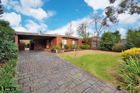 6 Glendale Dr, Chirnside Park, VIC 3116