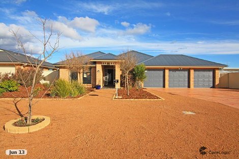 7 Moses St, Bungendore, NSW 2621