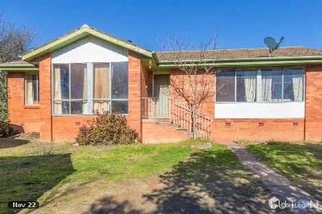 32 Macfarland Cres, Chifley, ACT 2606