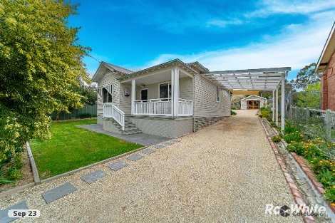 32 Buckley St, Harcourt, VIC 3453