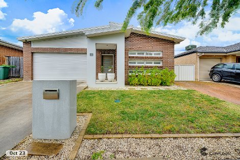 35 Walter Crocker Cres, Casey, ACT 2913