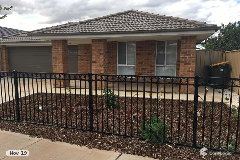 4 Roberts Cres, Smithfield Plains, SA 5114