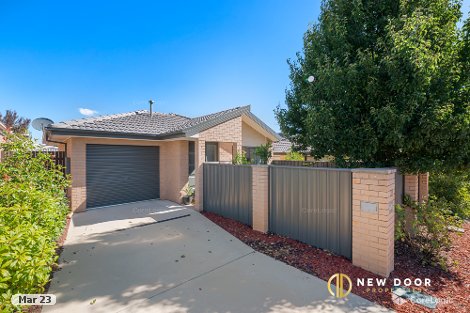 17 Audrey Cahn St, Macgregor, ACT 2615