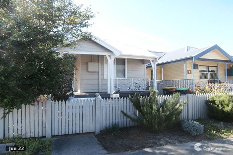 12 Douglas St, Stockton, NSW 2295