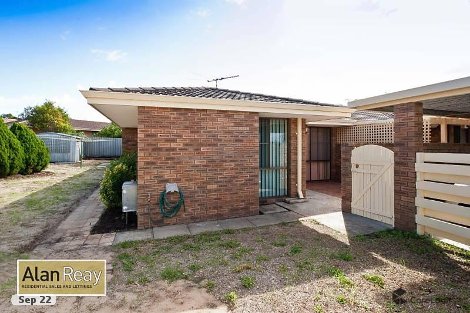 38a Deyoung Rd, Craigie, WA 6025