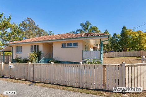 17 Tessman St, Riverview, QLD 4303