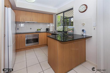 2/15 Grosvenor St, Yeerongpilly, QLD 4105