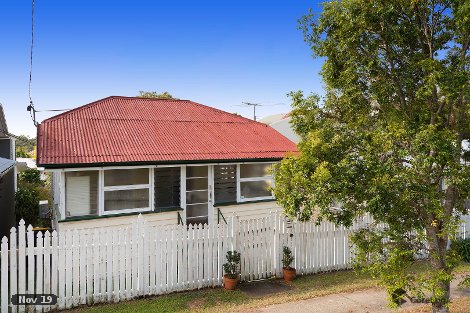 27 Coronation St, Bardon, QLD 4065