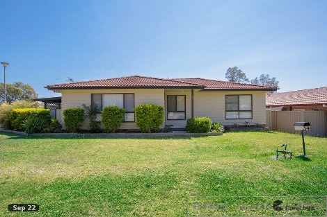 34 Dumaresq Pde, Metford, NSW 2323