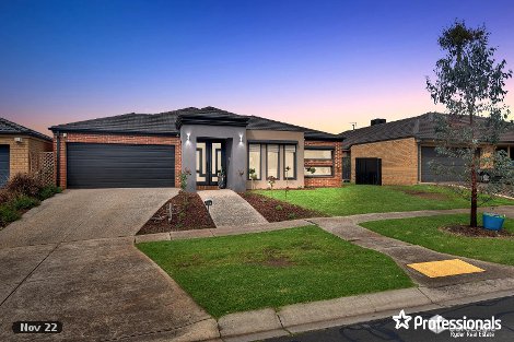 33 Archer Dr, Kurunjang, VIC 3337