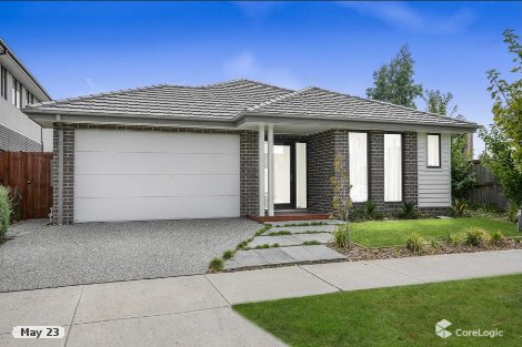 13 Blessington Cct, Mickleham, VIC 3064