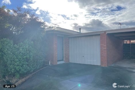 2/42 Woods St, Newport, VIC 3015