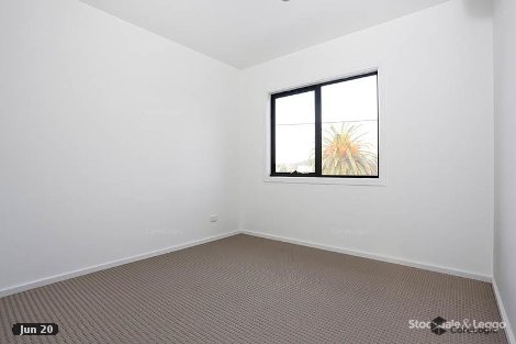 19c John St, Oak Park, VIC 3046