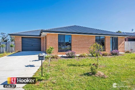 70 Cardigan St, Somerset, TAS 7322