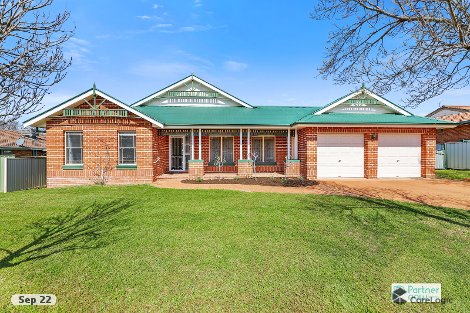 14 Banjos Cct, Hillvue, NSW 2340