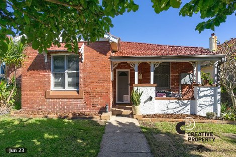 7 Douglas St, Stockton, NSW 2295