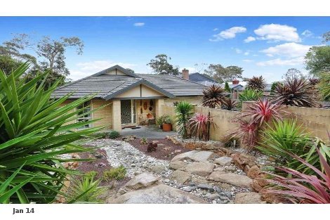 16 Autumn Cres, Mount Eliza, VIC 3930