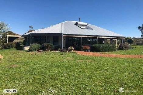 34 Great Southern Hwy, York, WA 6302