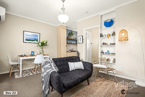 2/29 Schutt St, Newport, VIC 3015