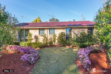 32 Thomson Ave, Springwood, NSW 2777