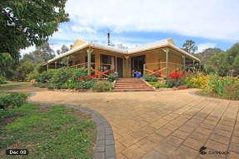 261 Racecourse Rd, Chiltern, VIC 3683