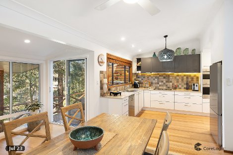 11 Easter Pde, North Avoca, NSW 2260