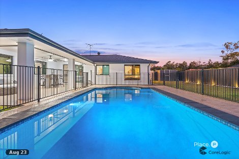 43 Tantanoola St, Parkinson, QLD 4115