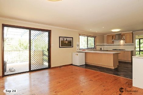 5 Bridgewater Rd, Seville East, VIC 3139