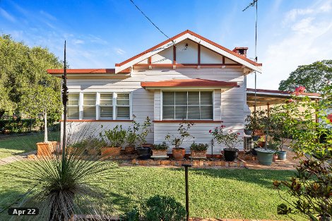 2 Collins St, Pittsworth, QLD 4356