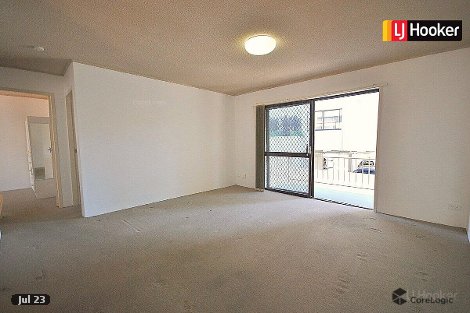 3/39 Lenneberg St, Southport, QLD 4215