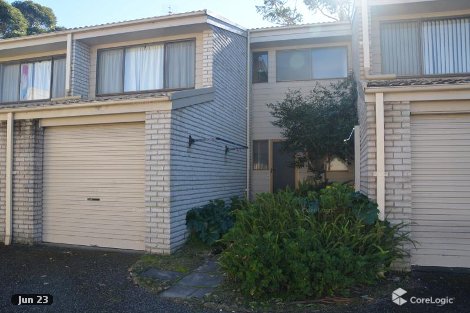 4/2 Massey St, Broulee, NSW 2537