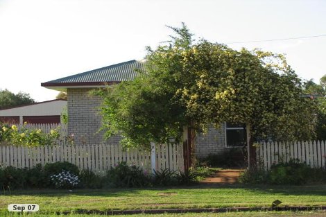 79 Hume St, Pittsworth, QLD 4356