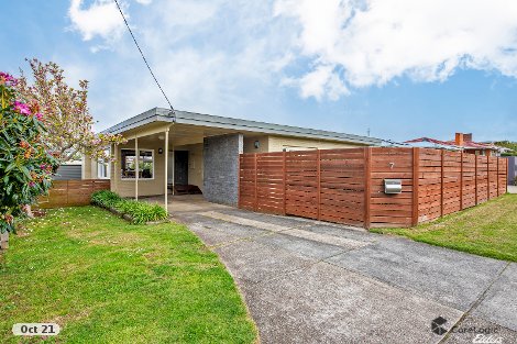 7 Richardson Cres, Park Grove, TAS 7320