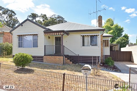 2 Swalling Cres, Kennington, VIC 3550