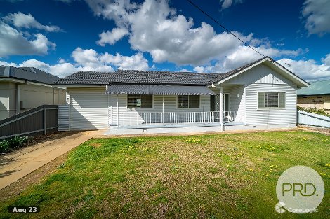 31 Kennedy Ave, Kooringal, NSW 2650