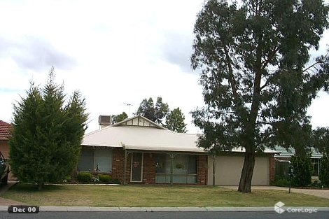 10 Houghton Dr, Carramar, WA 6031