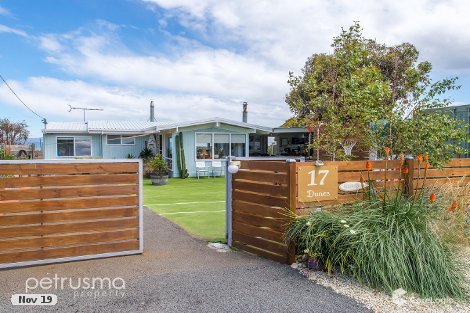 17 Petrel St, Primrose Sands, TAS 7173