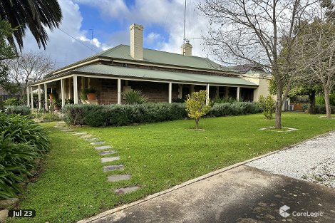 32 Victoria Rd, Clare, SA 5453