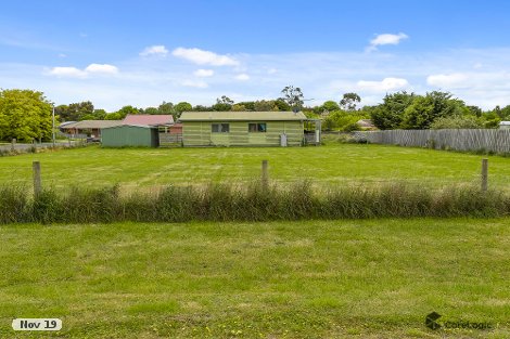 16 Chisholm Dr, Lancefield, VIC 3435