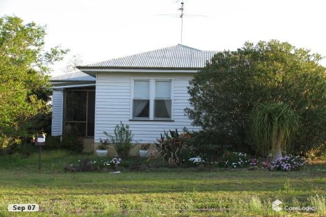 2 Hume St, Pittsworth, QLD 4356