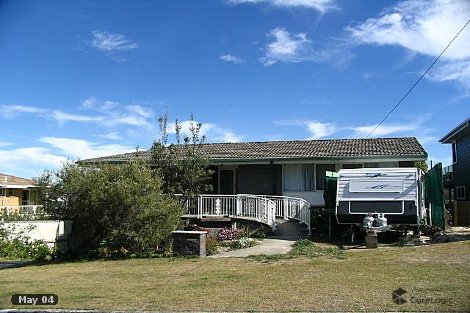 10 Spoon Bay Rd, Forresters Beach, NSW 2260