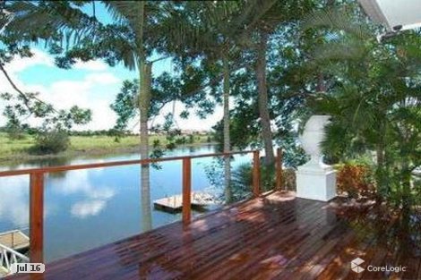 155/125 Santa Cruz Bvd, Clear Island Waters, QLD 4226