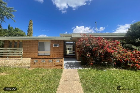 1/278 Bourke St, Tolland, NSW 2650