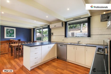 2 Belbrook Rd, Upwey, VIC 3158