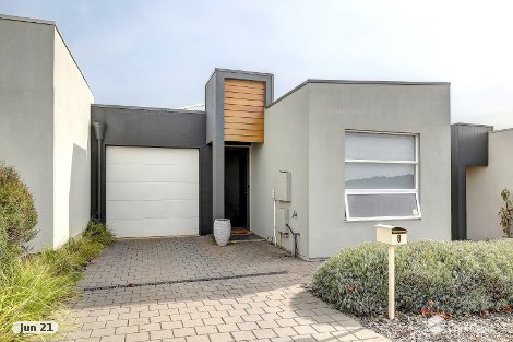 8 Lucie Cl, Mount Barker, SA 5251