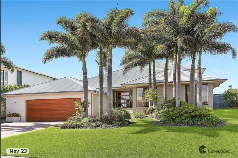 26 Captains Ct, Sunrise Beach, QLD 4567