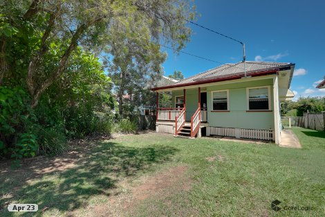 17 Short St, Woody Point, QLD 4019