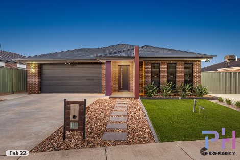 11 Therese Way, Maiden Gully, VIC 3551